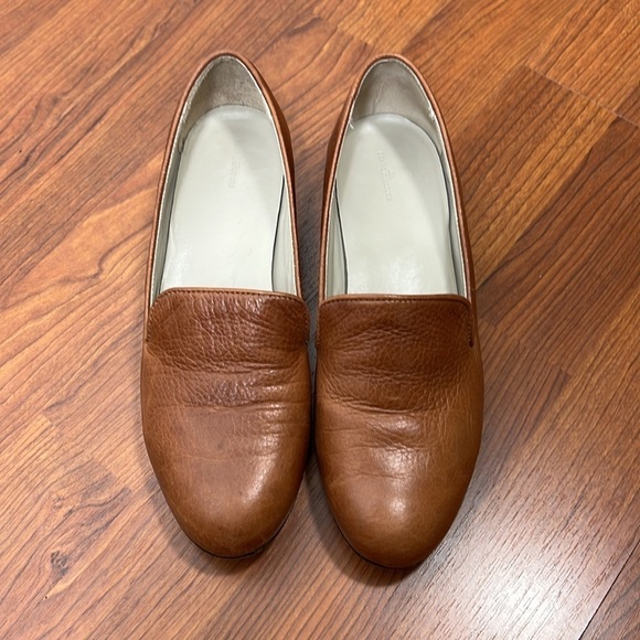 L.L. Bean Signature Loafers Sz 7.5 M Classic Slip-On Brown Leather - Picture 2 of 9